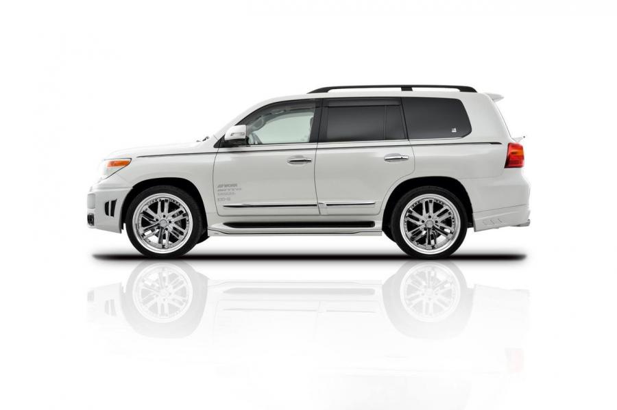  Toyota Land Cruiser 200 by Rowen 2014 года  (фото 4 из 5)